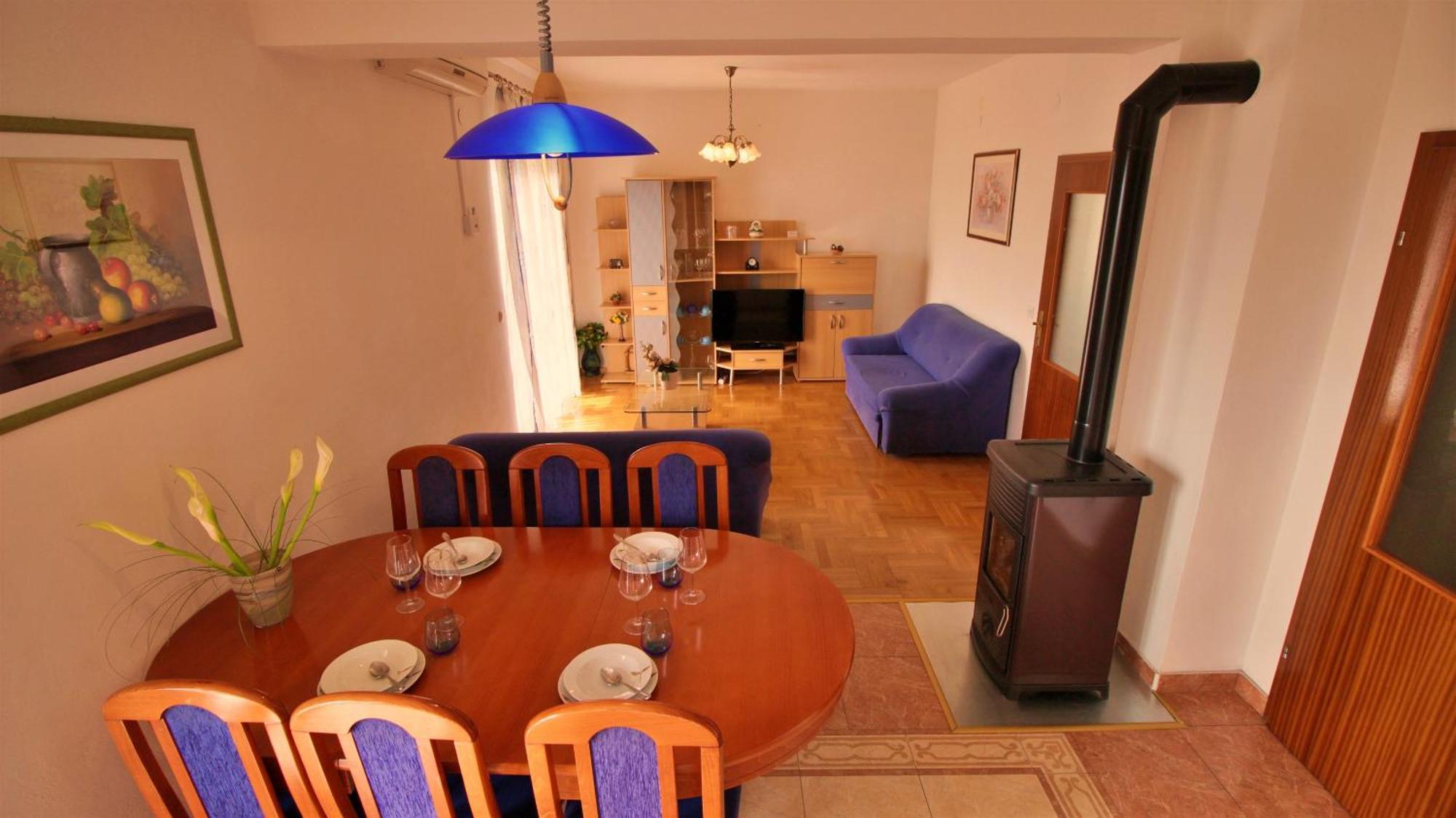 Apartments Marusic Omiš Exteriör bild