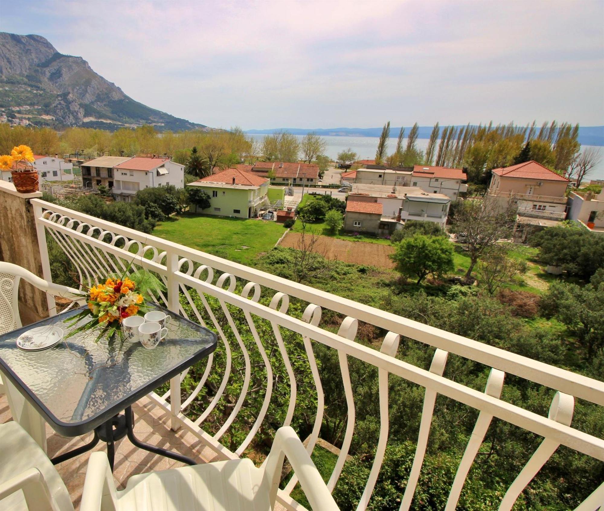 Apartments Marusic Omiš Exteriör bild